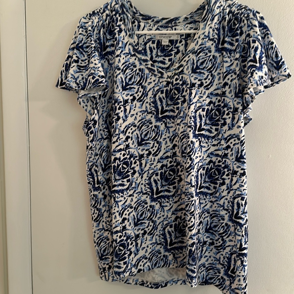 Chico’s size 2, (10-12) soft T-shirt w/ ruffle sleeves. Like new.